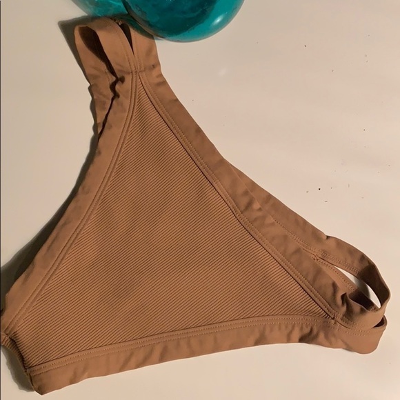 Lspace bikini bottoms NWOT - Picture 3 of 4